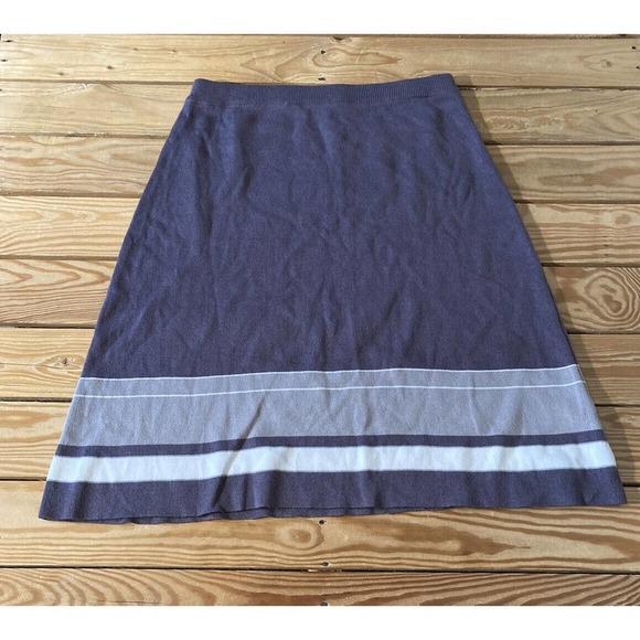 NWT DE Collection Women’s Grey Party Down Skirt Size Medium - Picture 1 of 7